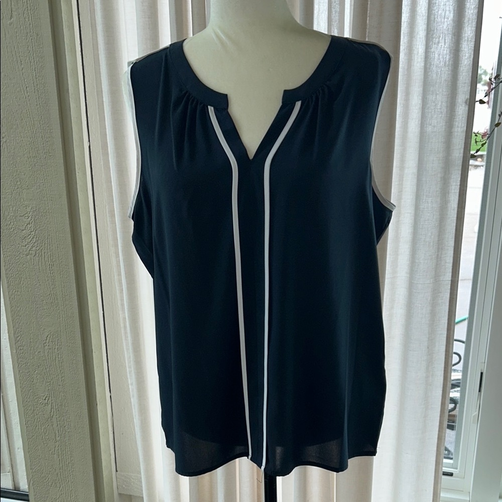 Women's Sleeveless Navy Top